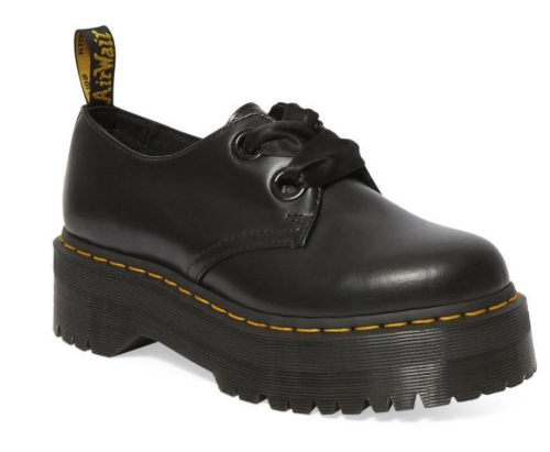 Dr. Martens: Kultige Schuhe für Stil und Komfort